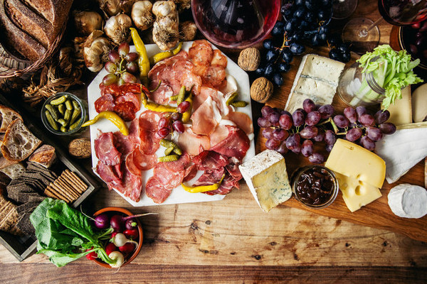 Cheese and cold meats platter